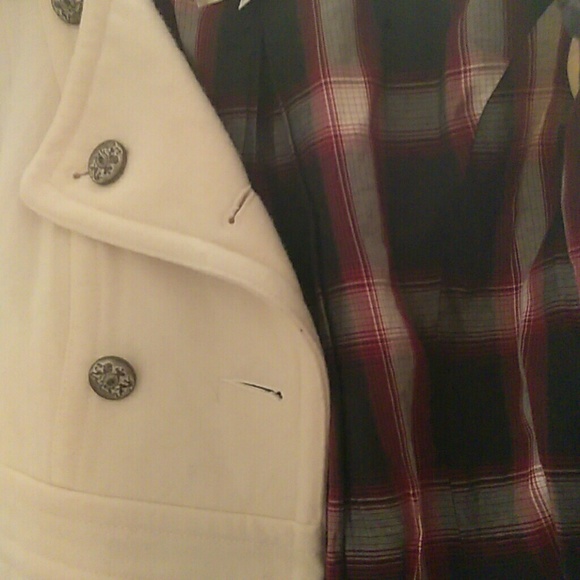 White guess jeans peacoat. - Picture 5 of 5